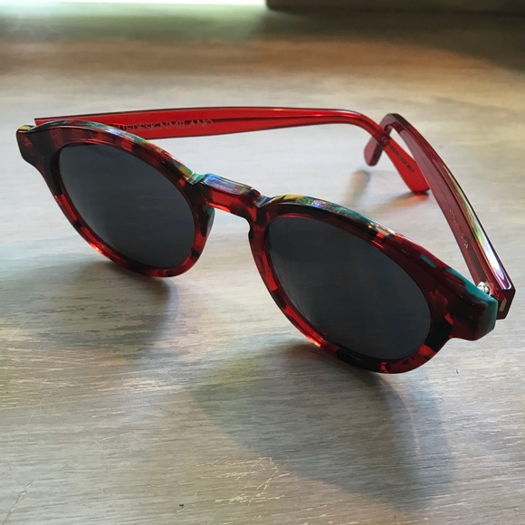 Red Sunglasses from Milan - Picture 3 of 5